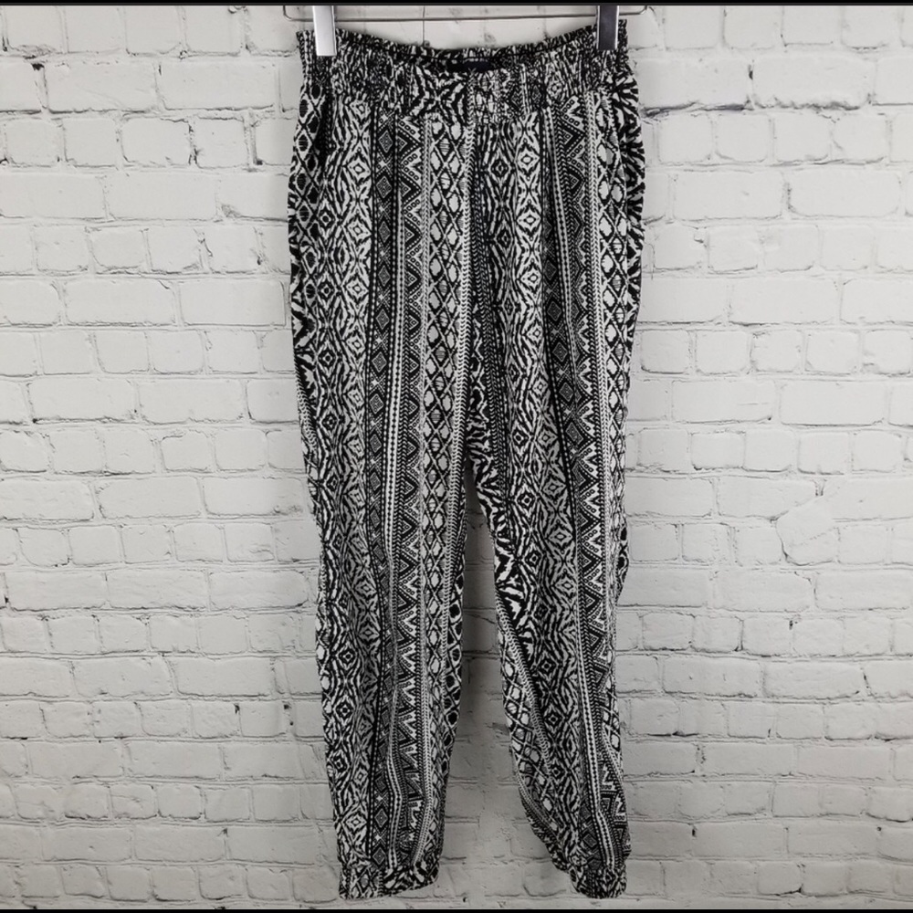 ISO THESE PANTS!!!!